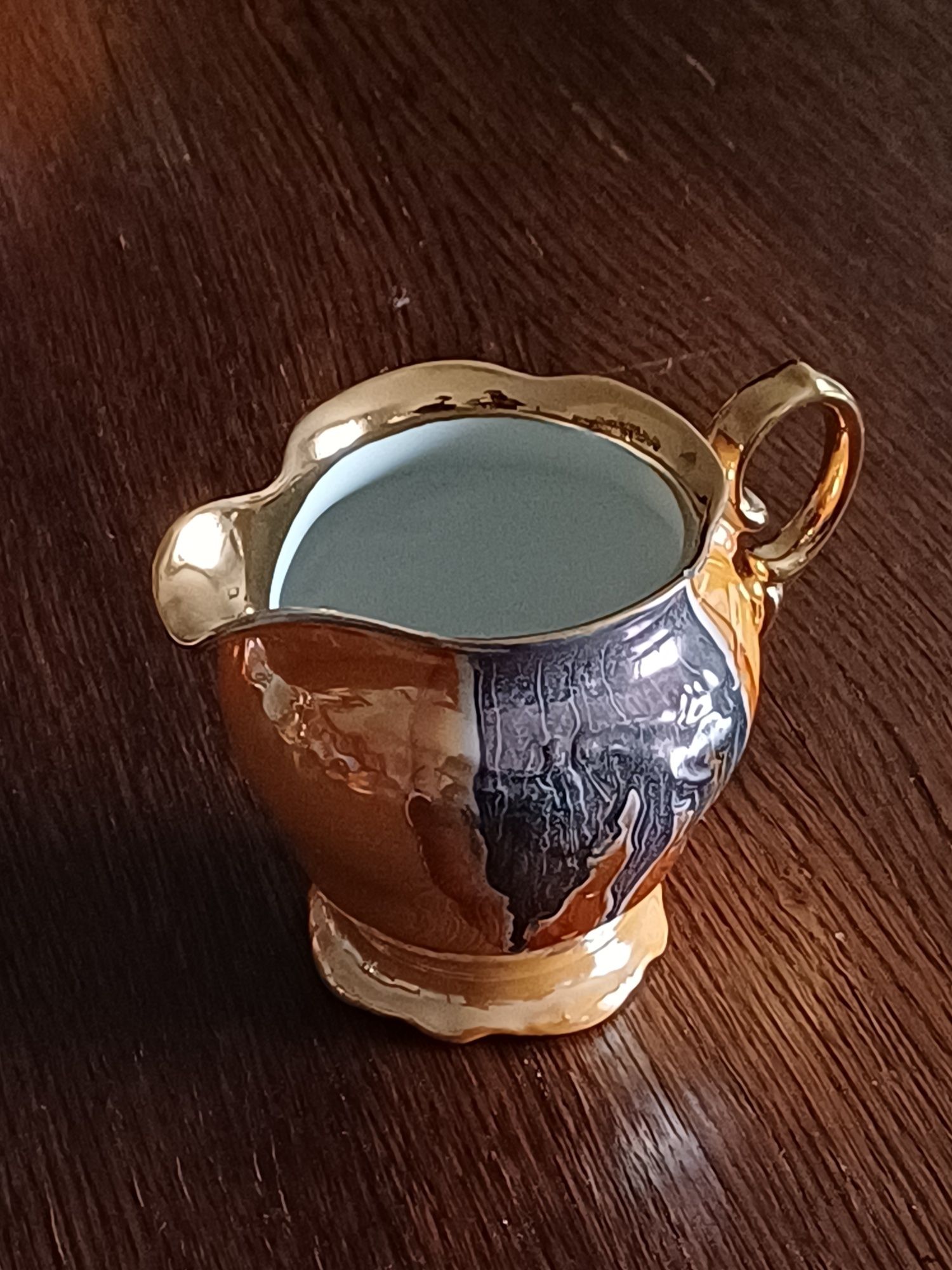 Złocony serwis do kawy Porcelana Wałbrzych