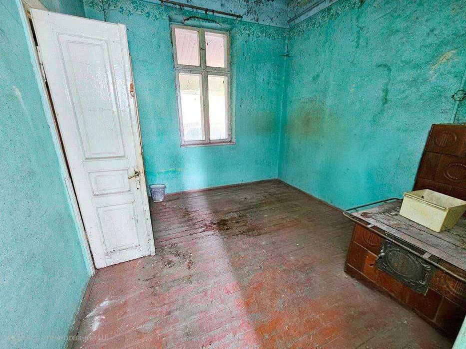 Двокімнатна квартира особнякового типу з окремим подвір'ям...