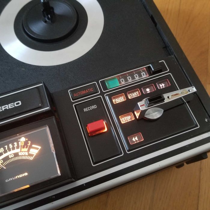 Магнитофон Grundig TK547 Hi-Fi бабинный катушечный