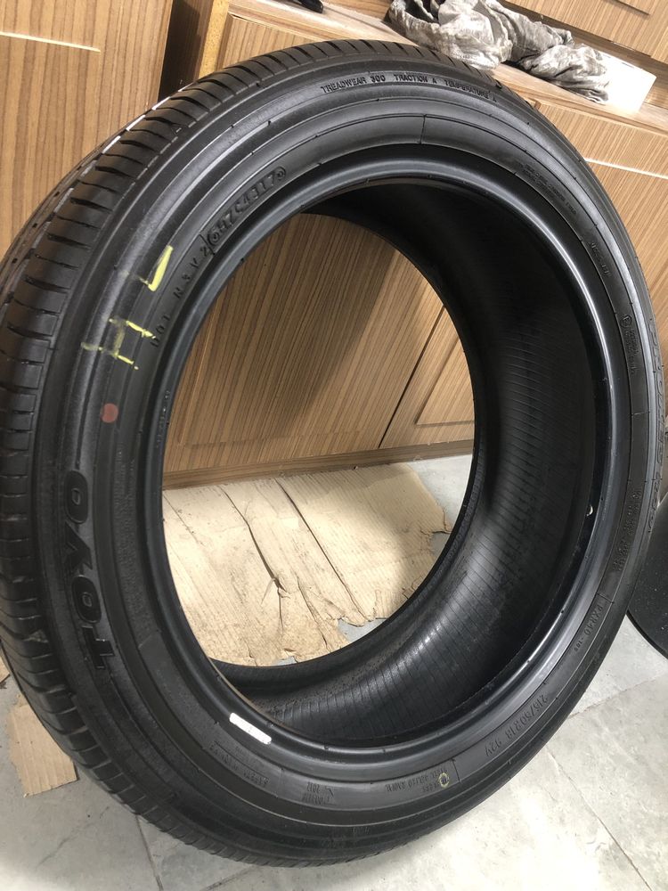 Летняя резина Toyo Proxes R40 215/50 R18