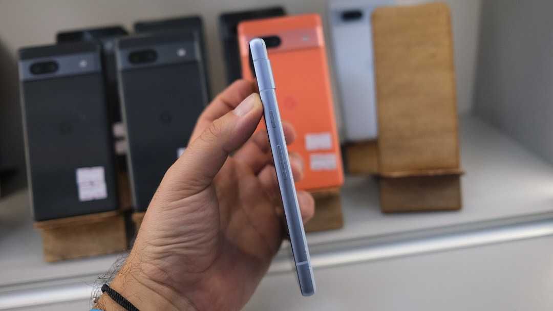 Google Pixel 7a 8/128GB Neverlock Асортимент
