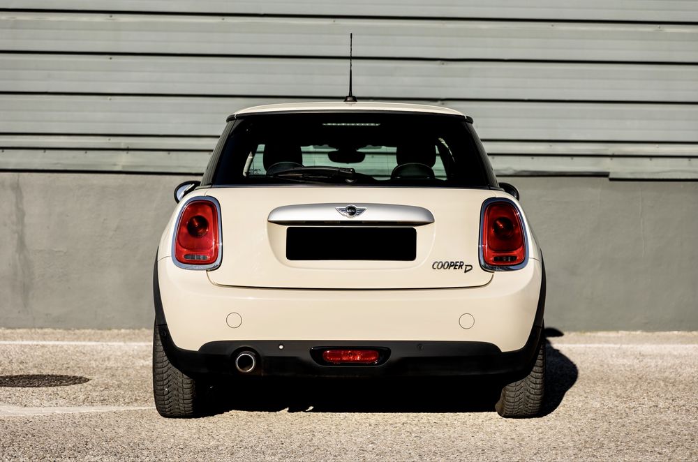 MINI 3 Portas Cooper D F56
