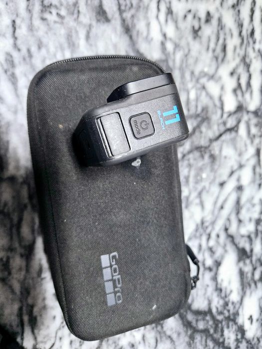 GoPro 11 - black - with accessories