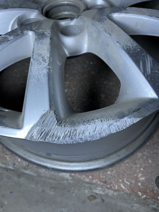 Диск литой на Джету 6 R16