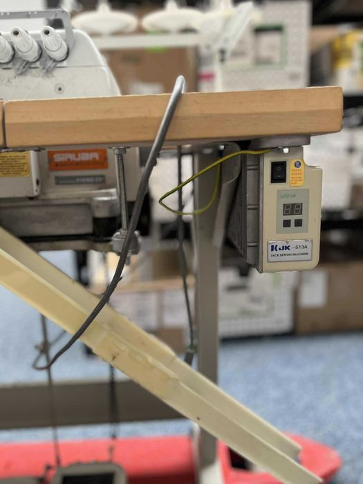 Owerlock 5-nitkowy 757F-516M2-35