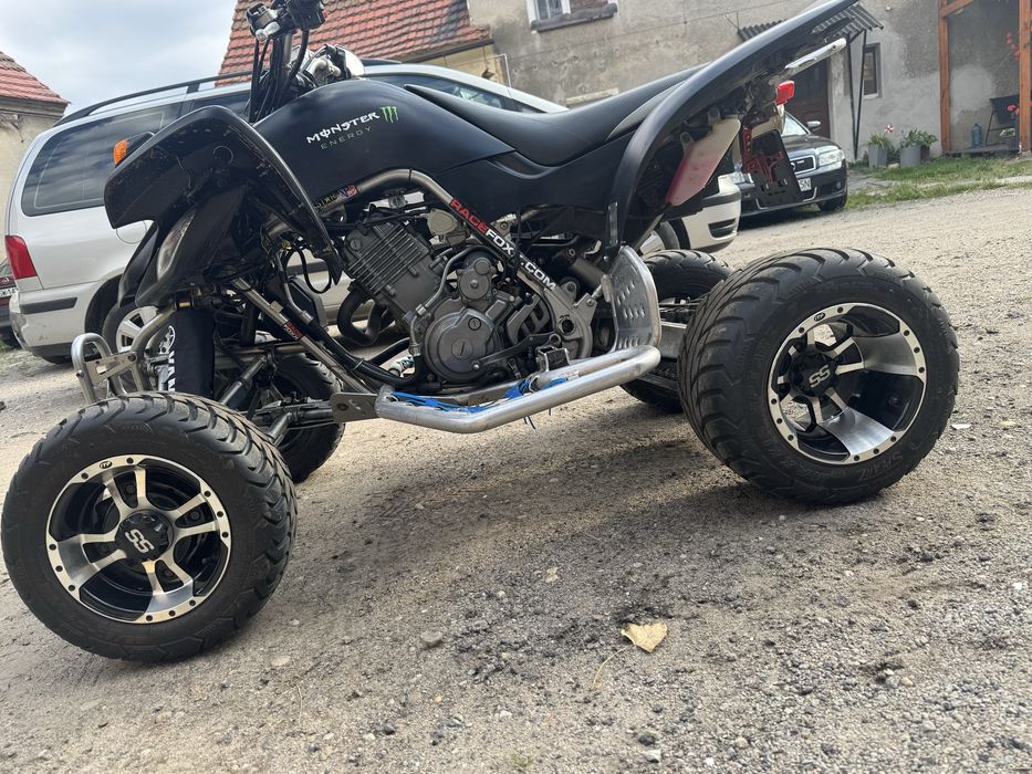 Yamaha Raptor 660