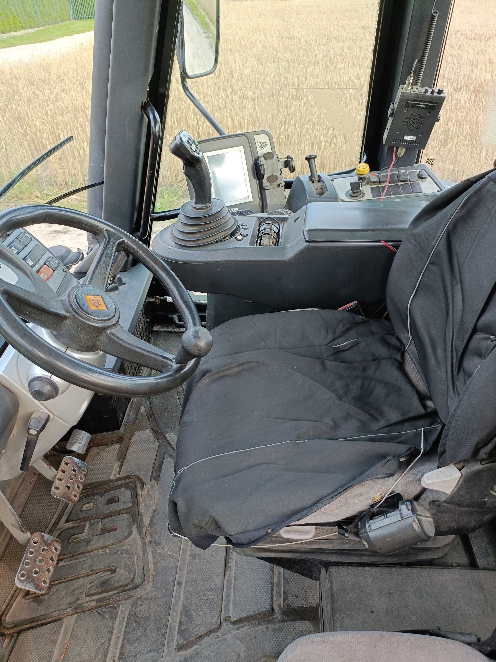 JCB FASTRAC  3200,3230 xtra