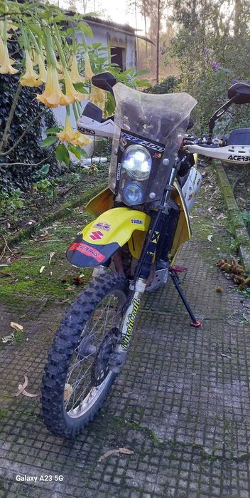 Suzuki DRZ 400 E Dual Sport