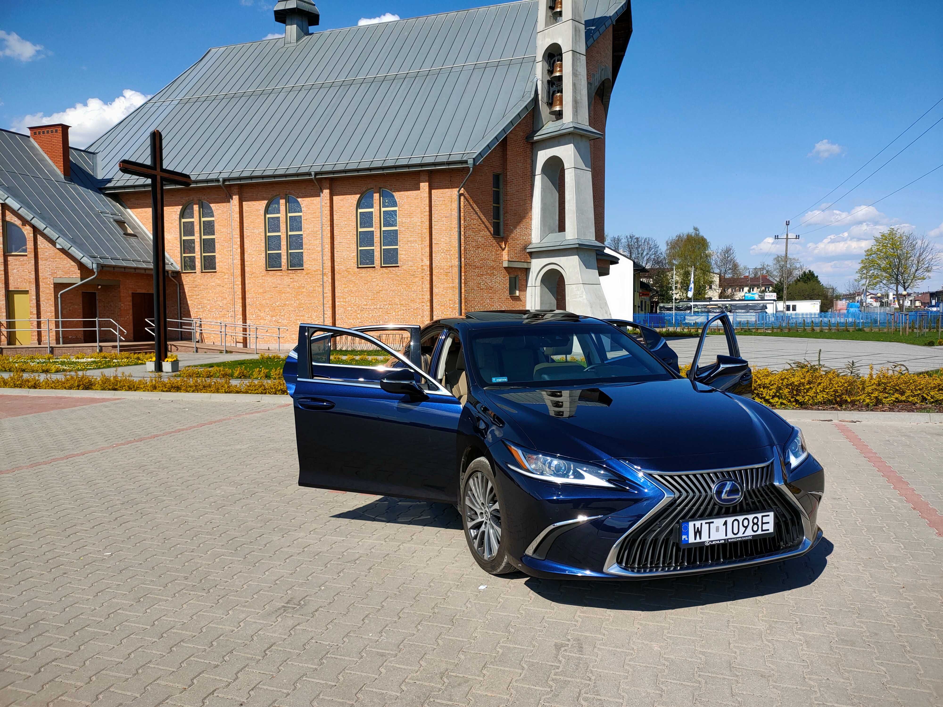 Samochód do ślubu/Auto/Wesele/Najnowsza limuzyna LEXUS ES 300H