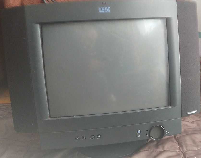 monitor IBM  MM55  Aptiva Retro  PC