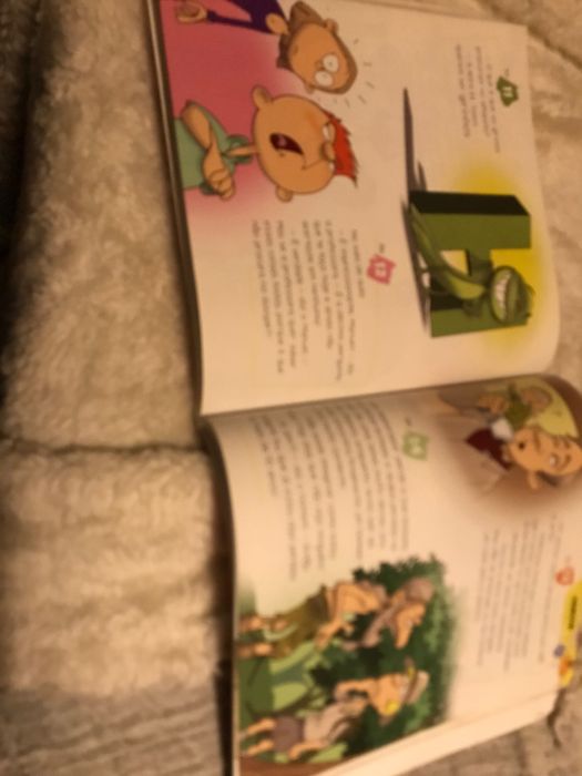 Livro 365 dias/365 piadas. Não usado