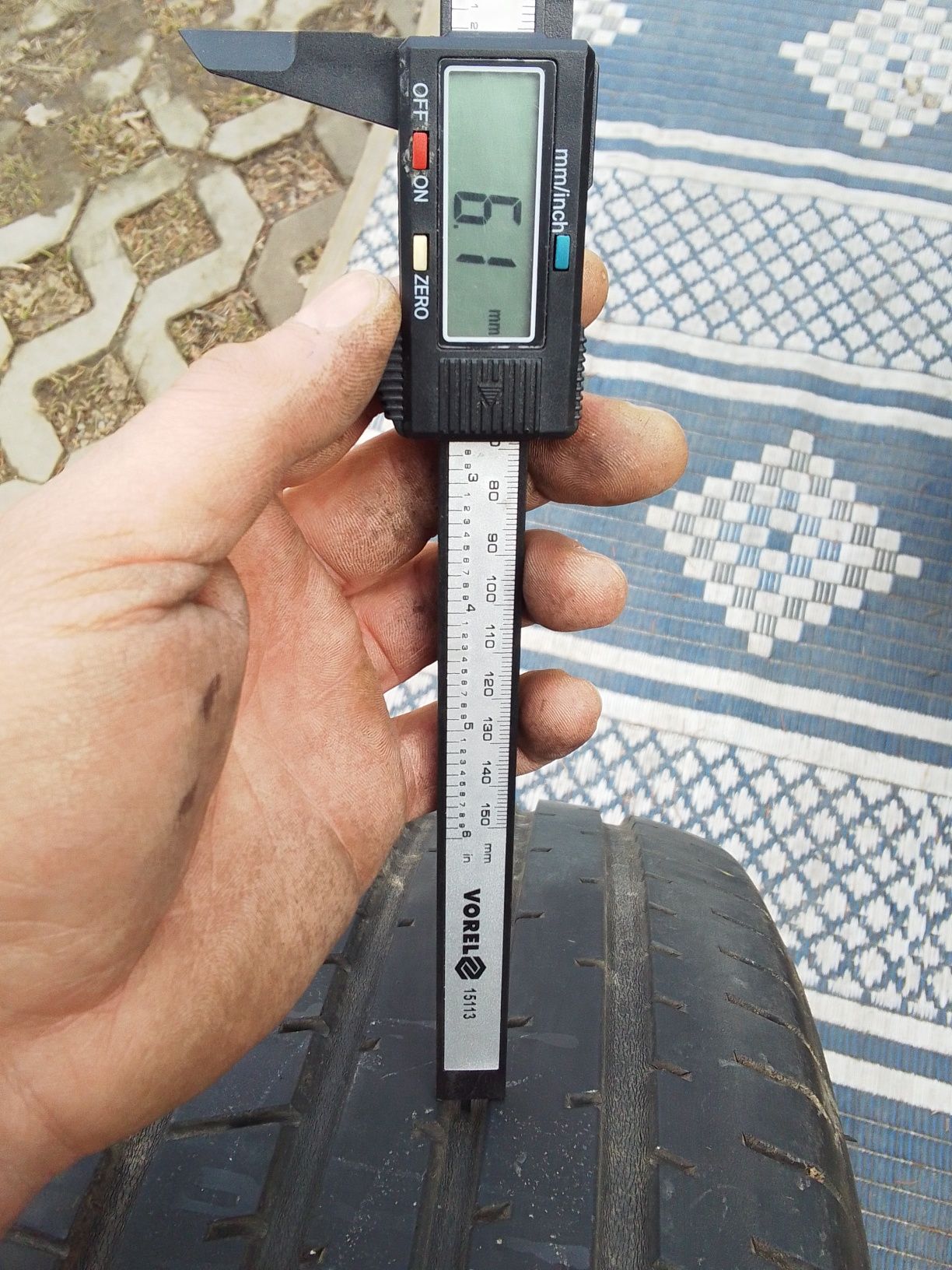 Cena za 4 Opony letnie 225/55r19 TOYO 6mm