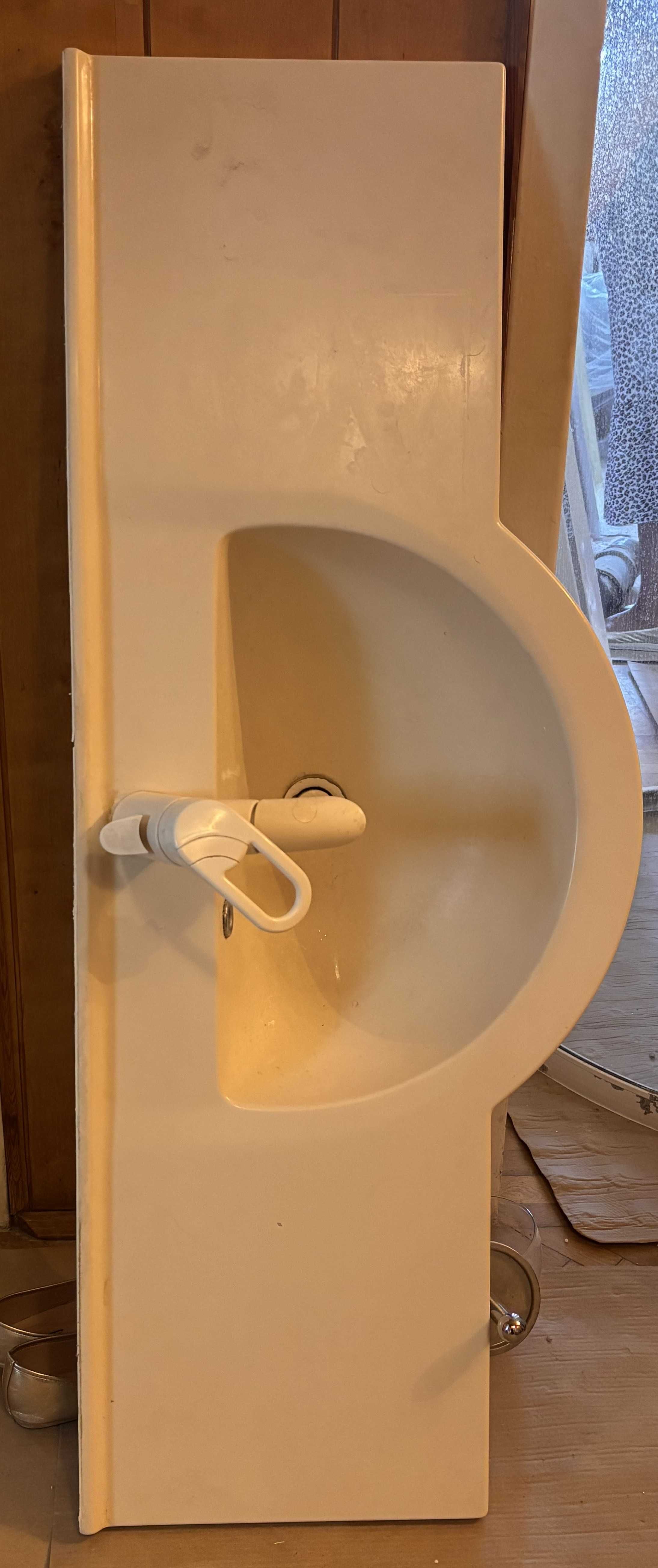 umywalka z blatem , bateria grohe