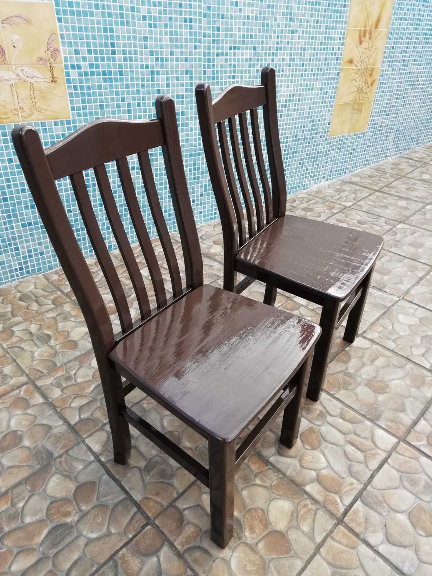 2 Cadeira Antiga Em Castanho Madeira Antiga bem Tratada