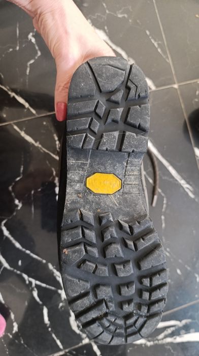 Трекенгове .hanwag оригінал 28 по устілці 43 р.