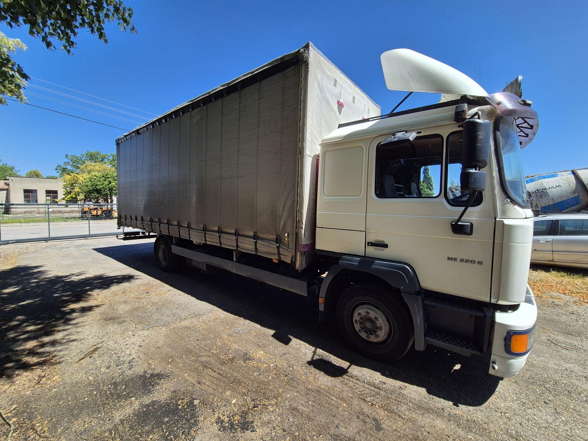 MAN ME220B standard / 19.5 / 6cyl