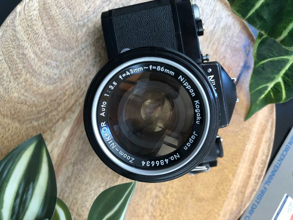 Плівочна фотокамера Nikon FTn з Обєктив Zoom-Nikkor Auto 43-86mm f/3.5