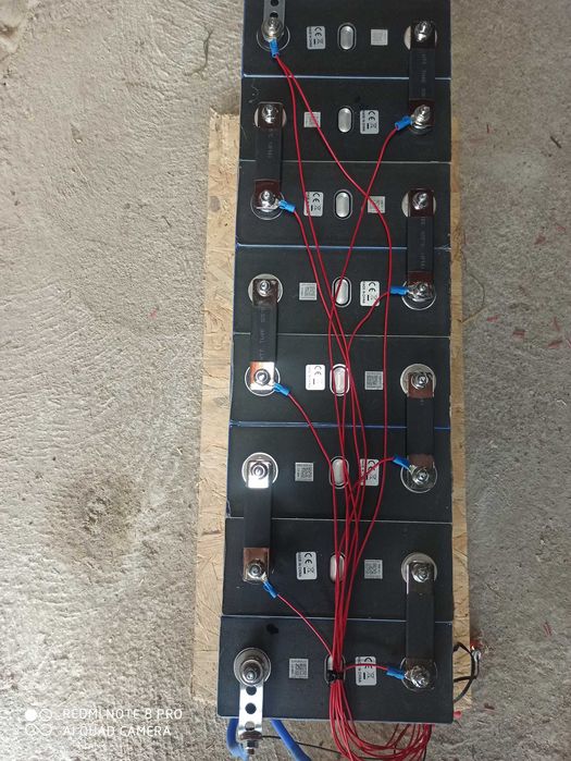 Magazyn Energii 24V-10kWh Ogniwa LiFePo4 8 x 360Ah z BMS 100A