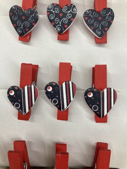 Klamerki ozdobne, świąteczne 9 szt., serduszka Christmas 3,5 cm