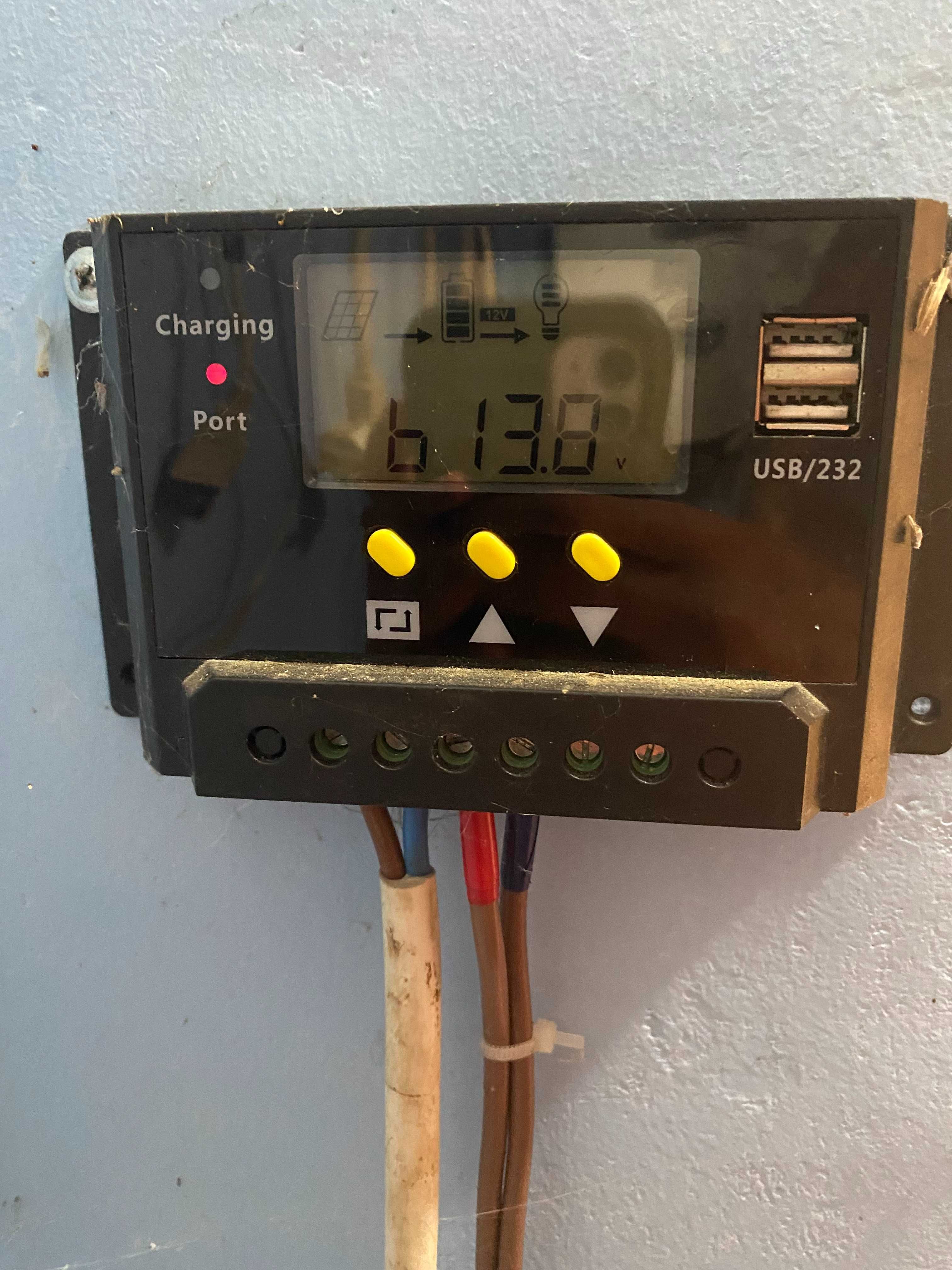 Продам сонячну електростанцію на 12v