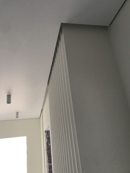 Натяжні стелі , глянцеві матові сатинові