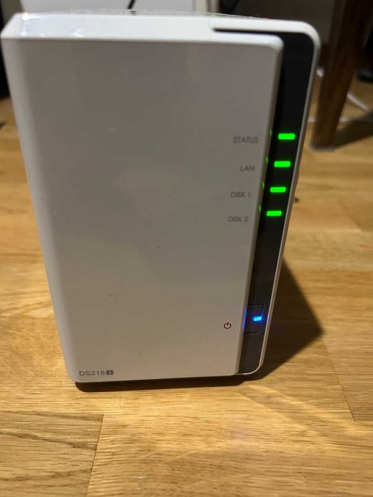 Synology DS218j NAS