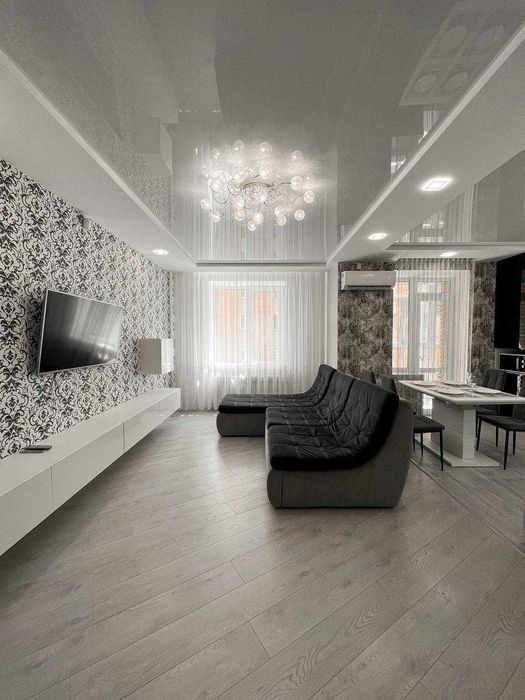 Апартаменти Люкс 2-кімнатні у Центрі - Мережа HELEN