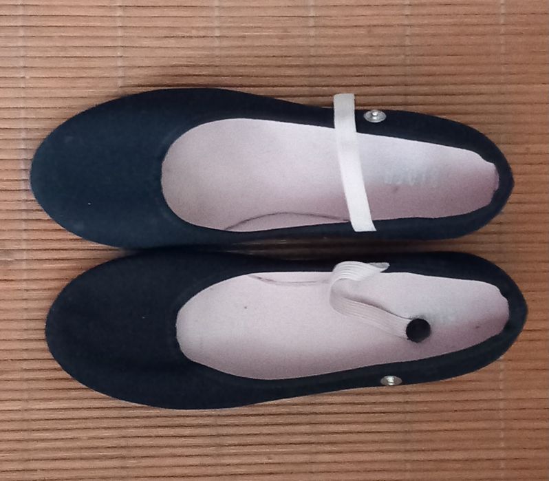 Sapatos baratos de caráter ballet