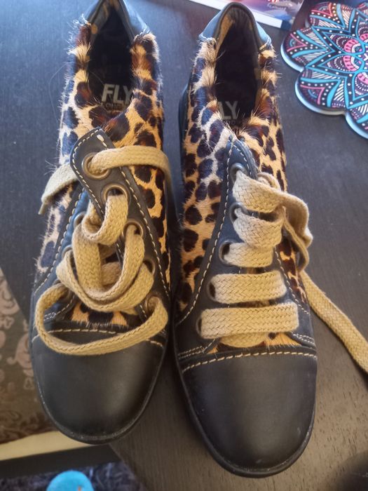 Redução de Preço Sapatos Fly London Tamanho 38,