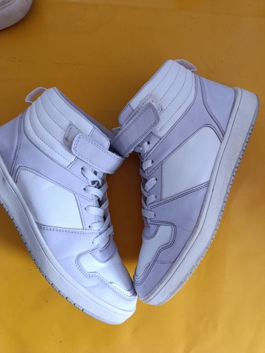 Кросівки хайтопи кеди жіночі 40-41р