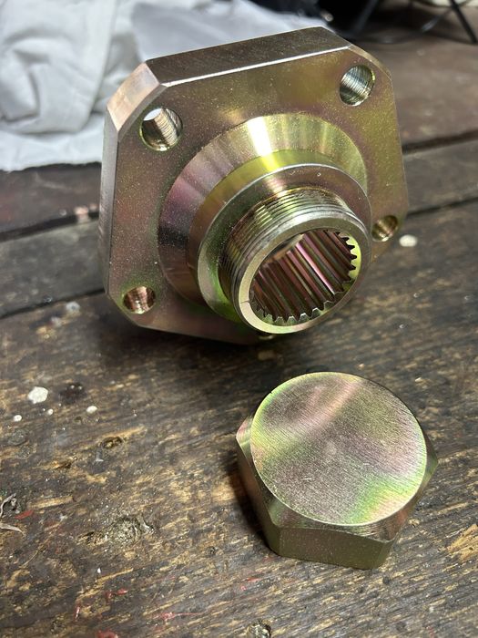 Zabierak Półośki przód Land Rover Discovery Defender