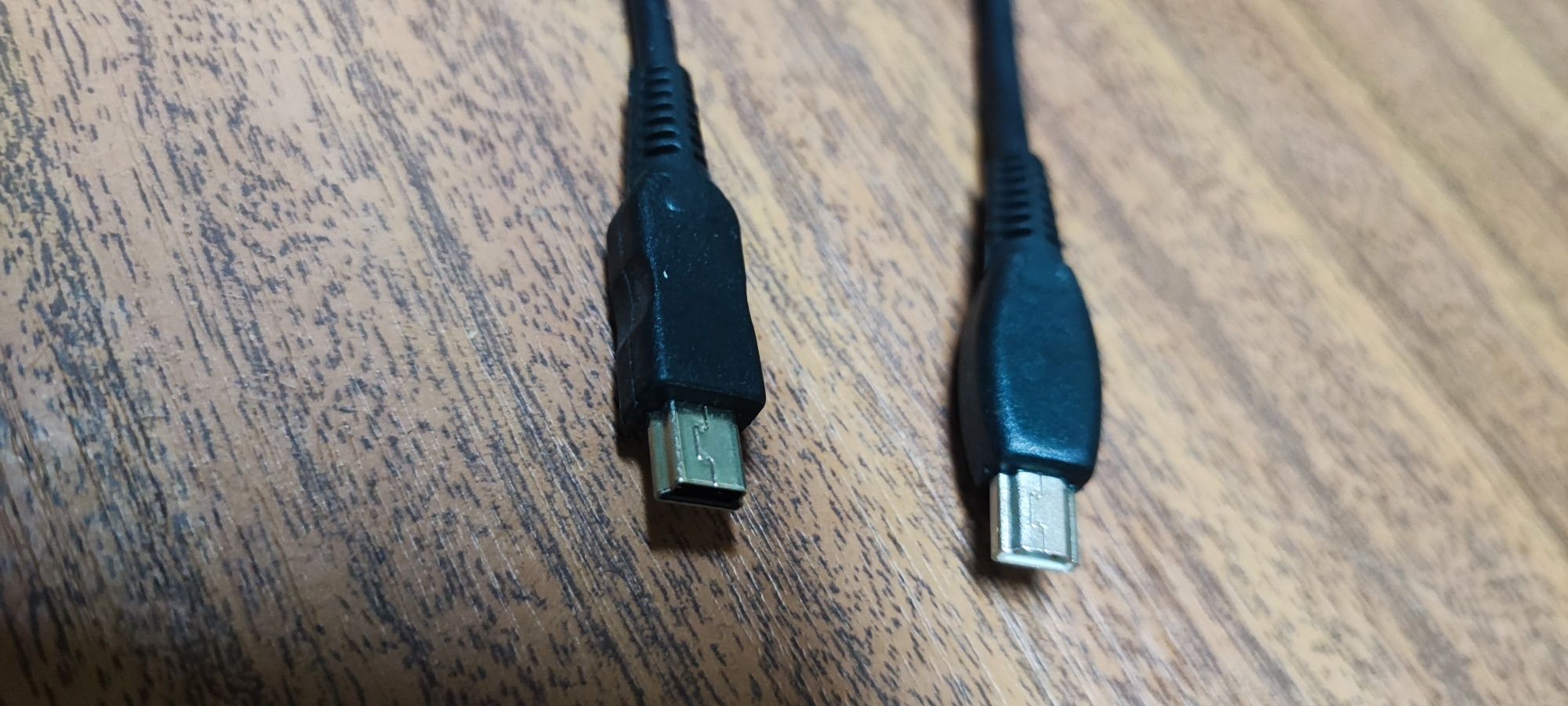 Cabo mini USB A/B para TI-84 Plus / TI-89 Titanium