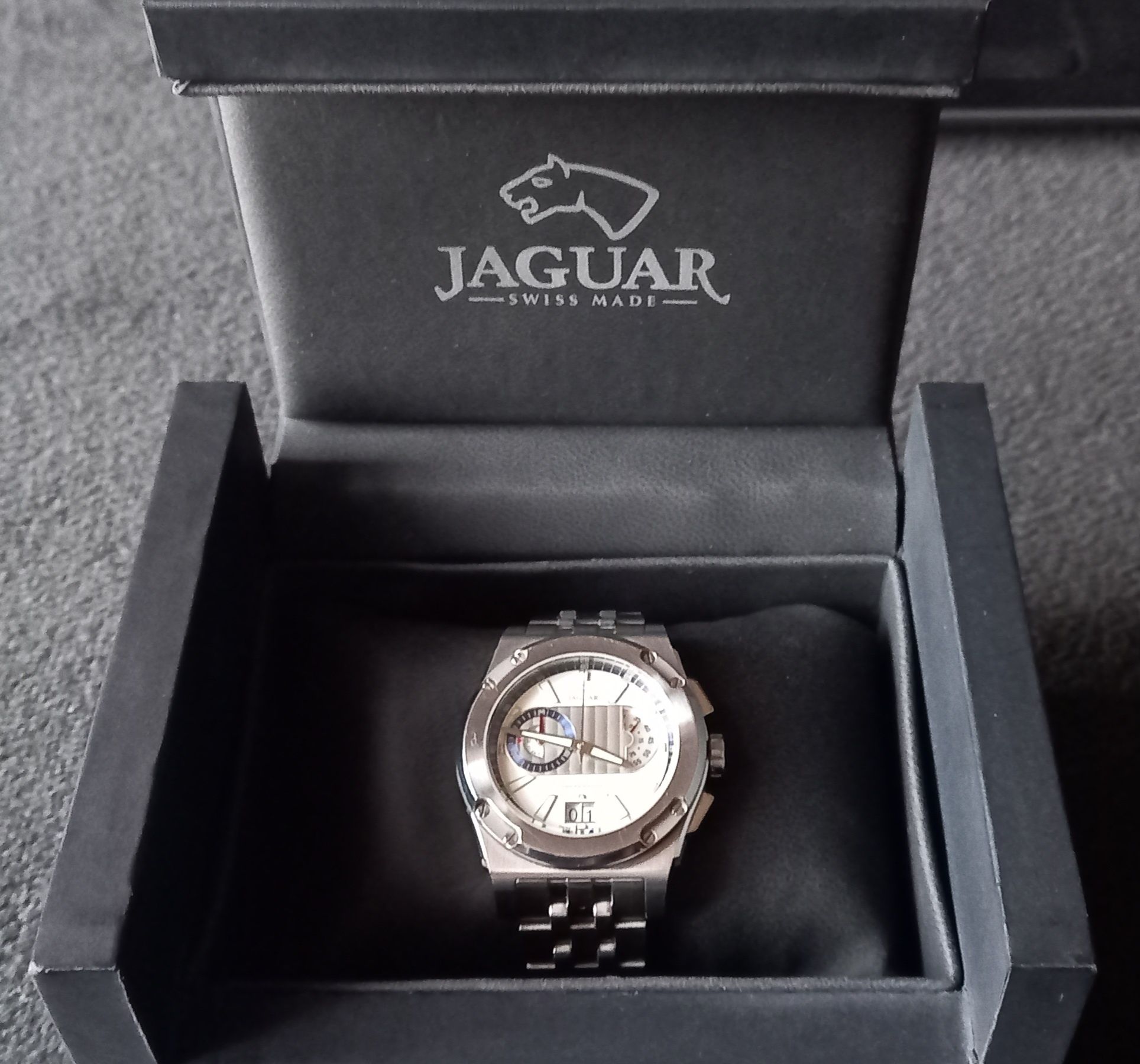 Хронограф Jaguar J613/1