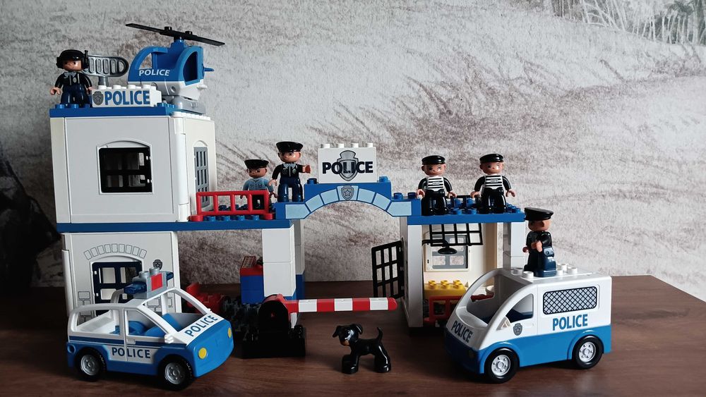 Lego Duplo Komisariat mix zestawów.