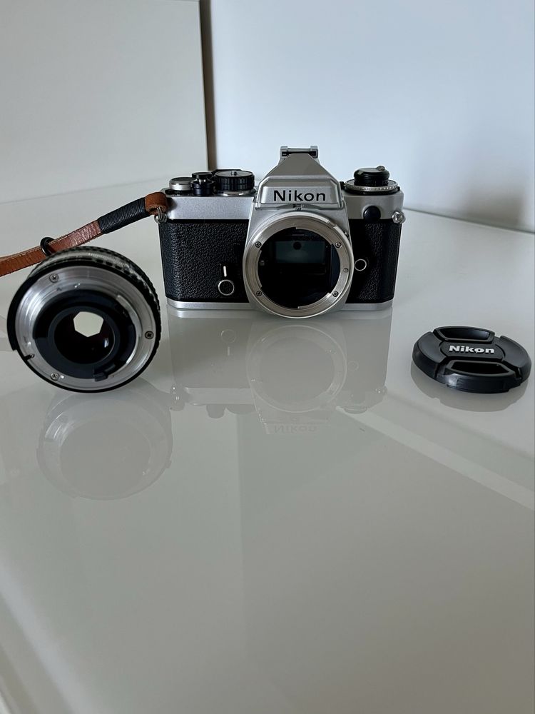 Nikon FE + Nikon 50mm f1.8