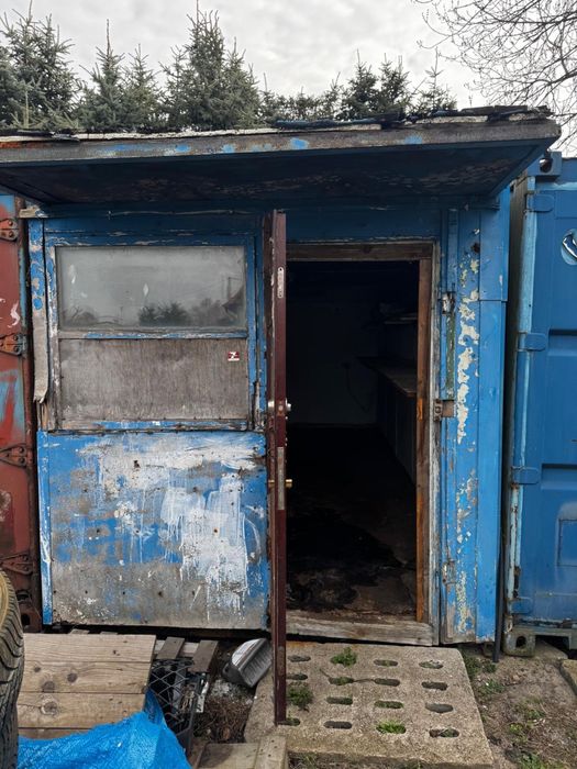 3 kontenery magazynowe