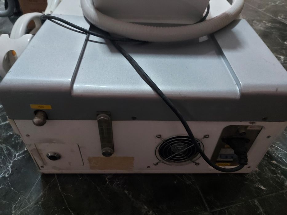 Maquina usada de Fotodepilacao de luz pulsada