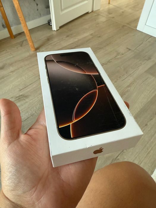 iPhone 16 pro 5G 512GB 6.3" 120Hz Tytan pustynny na gwarancji