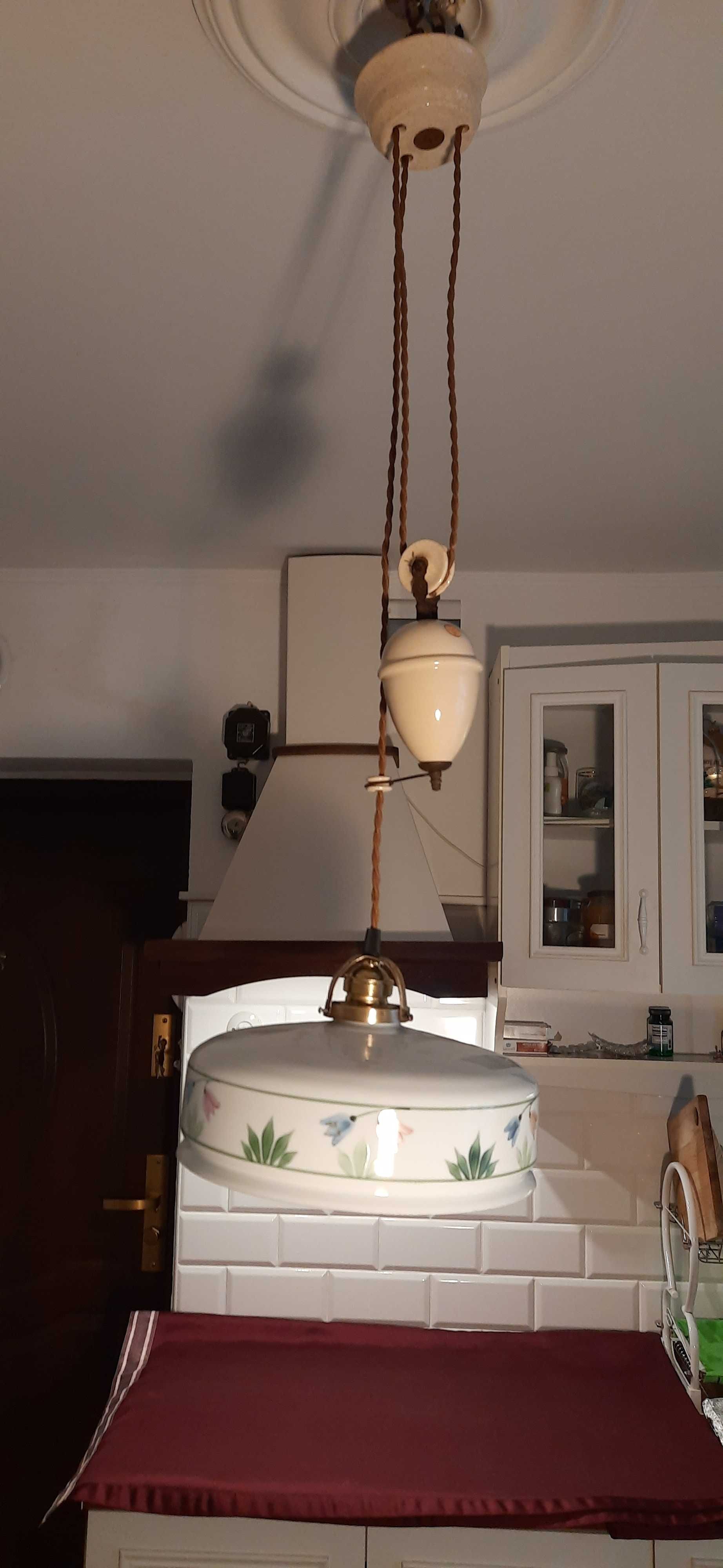 Przedwojenna lampa kuchenna z przeciwwagą porcelanową (1)
