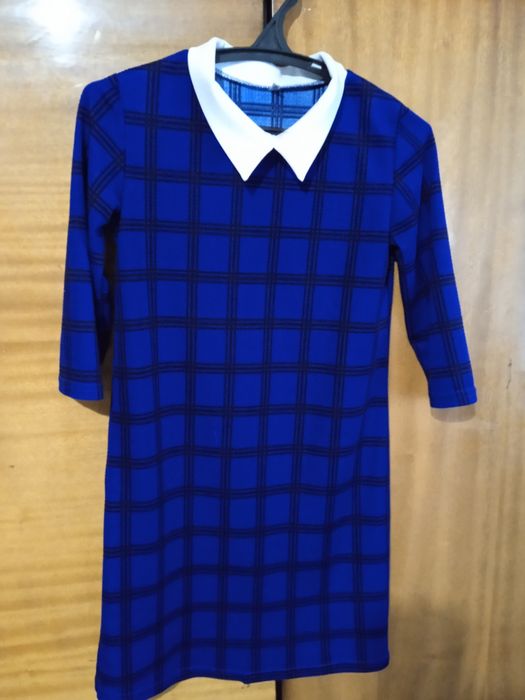 Плаття темно-синього кольору