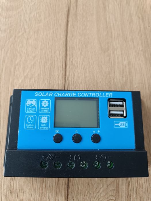Solarny regulator ładowania PWN LCD USB 12/24V 10A