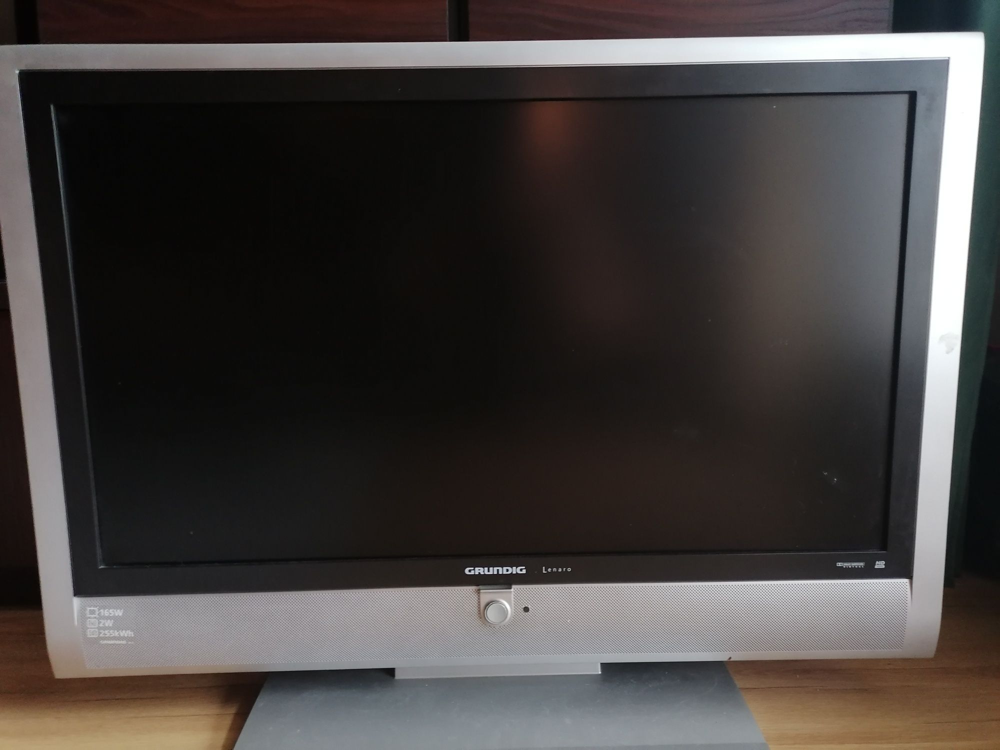 Telewizor GRUNDIG Lenaro 32 LXW 82-8620 Dolby 50Hz