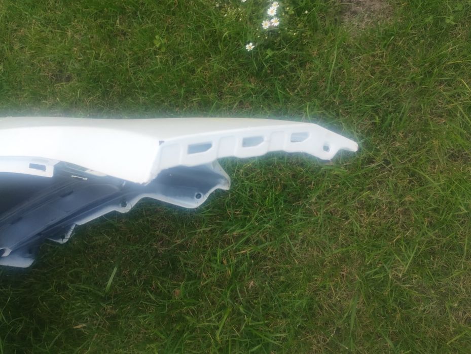 Zderzak przedni Honda Civic XI R