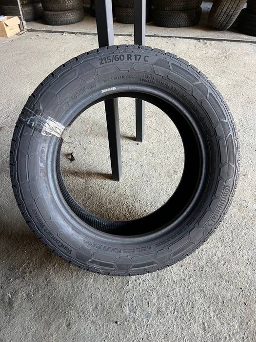 Розпаровка 215/60 r17c Continental Van Contact Winter 2019р (389)