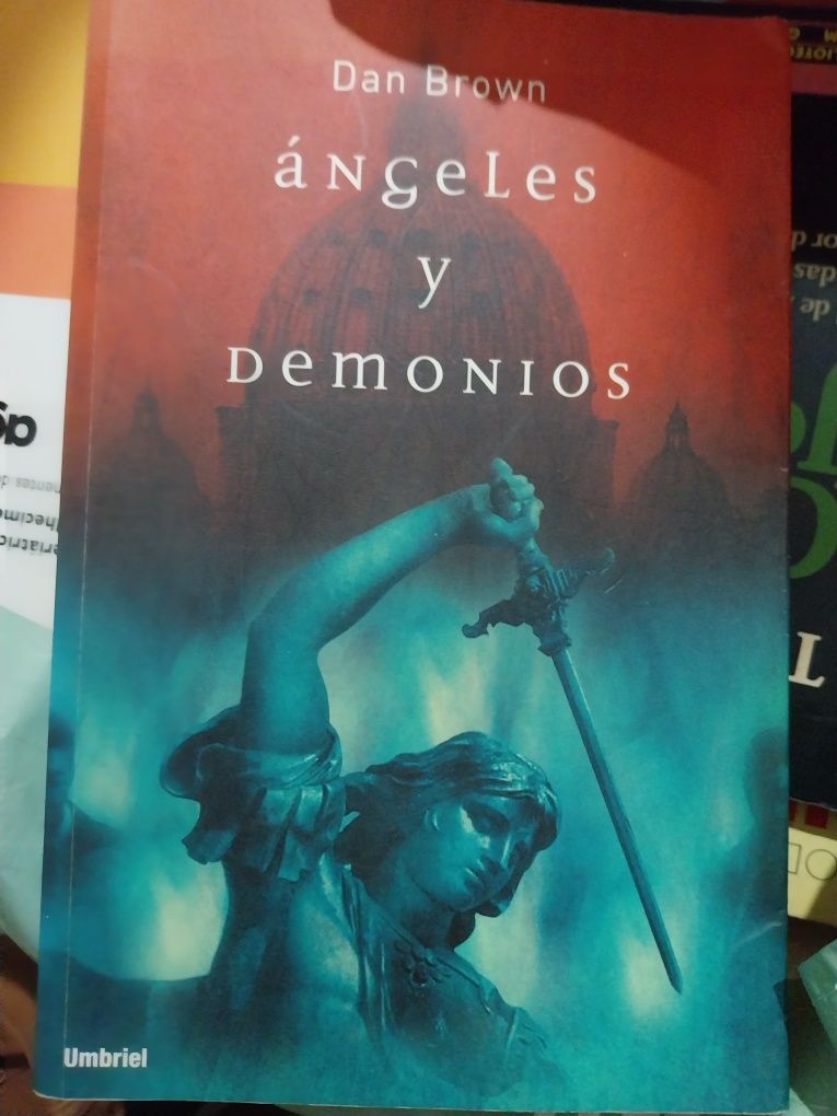 Diversos livros fantasia