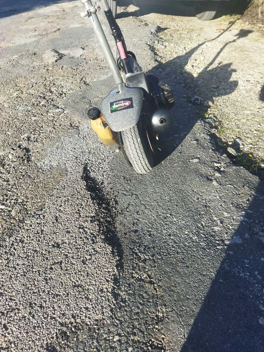 Trotineta a Motor a gasolina 50cc