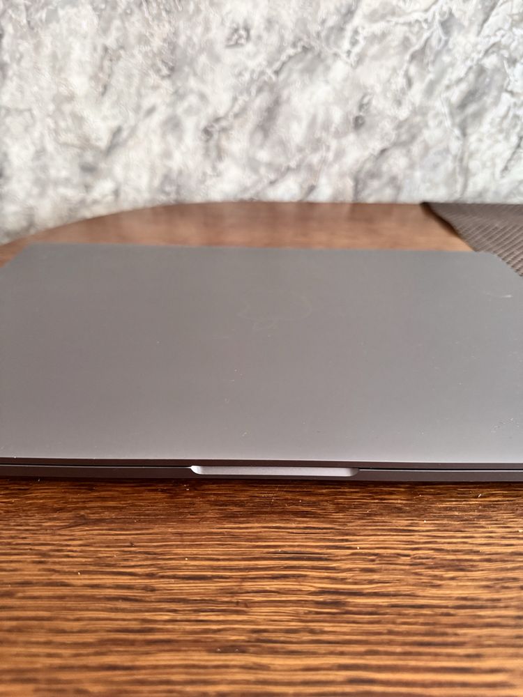 Ноутбук Mi Notebook pro 15 i5 256 gb