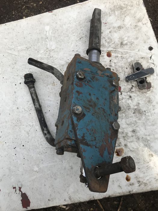 Гідропідсилювач дт-75(сервомеханізм зчеплення)