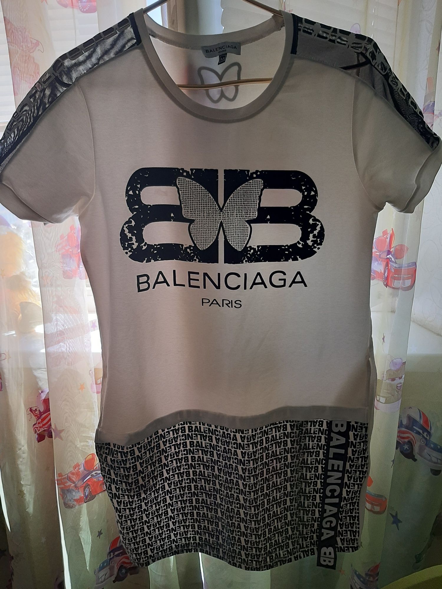 Продам платье Balenciaga