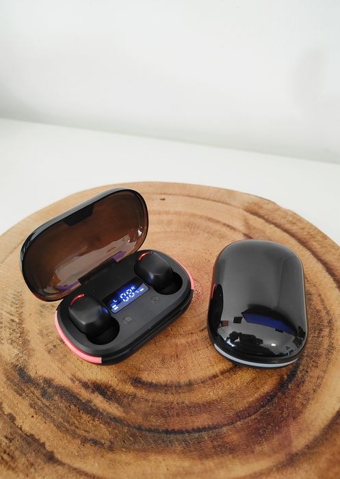 Auriculares Bluetooth novos a partir de 10 euros